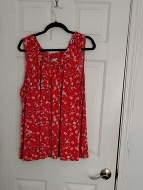 Cato Red Floral Scoop Neck Tank